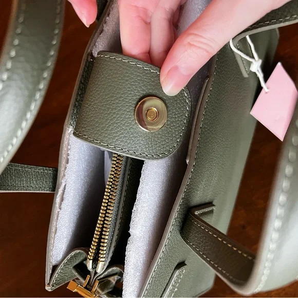 Quince Triple Compartment Italian Leather bag - Picture 9 of 12